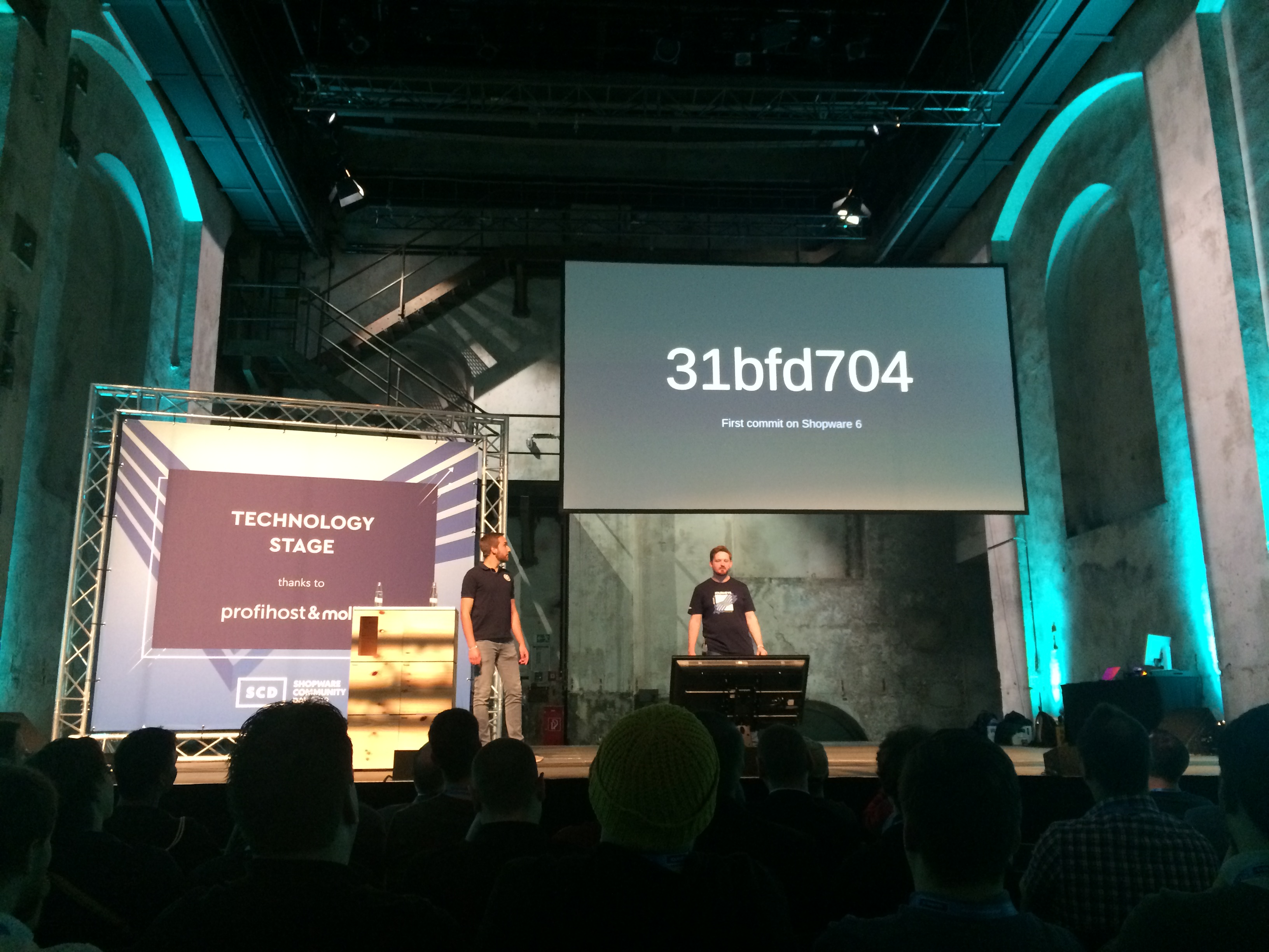 Der erste Commit für Shopware 6 Der erste Commit für Shopware 6