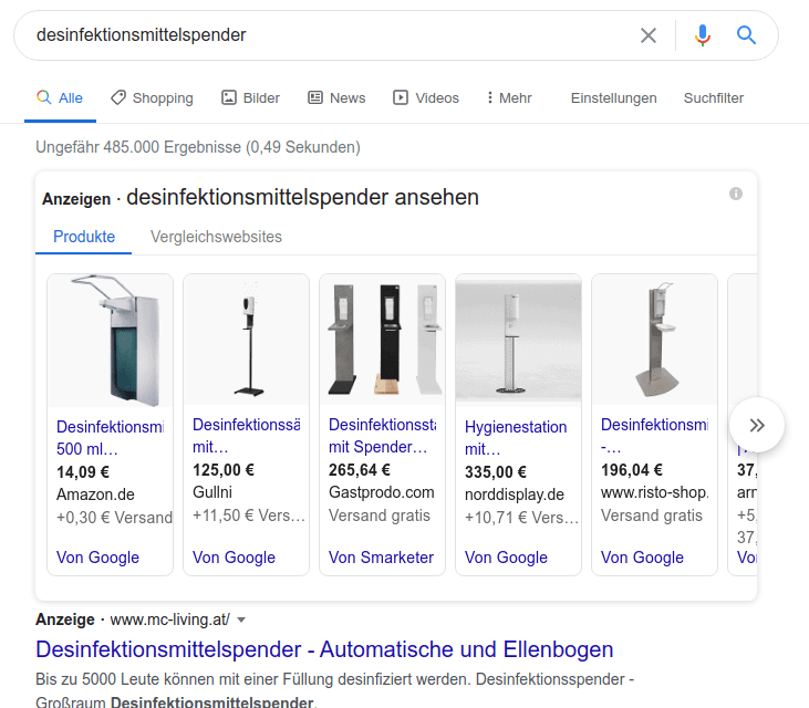 Die Google Suche für "Desinfektionsmittelspender" zeigt Google Shopping Suchergebnisse oberhalb der normalen Suchergebnisse.